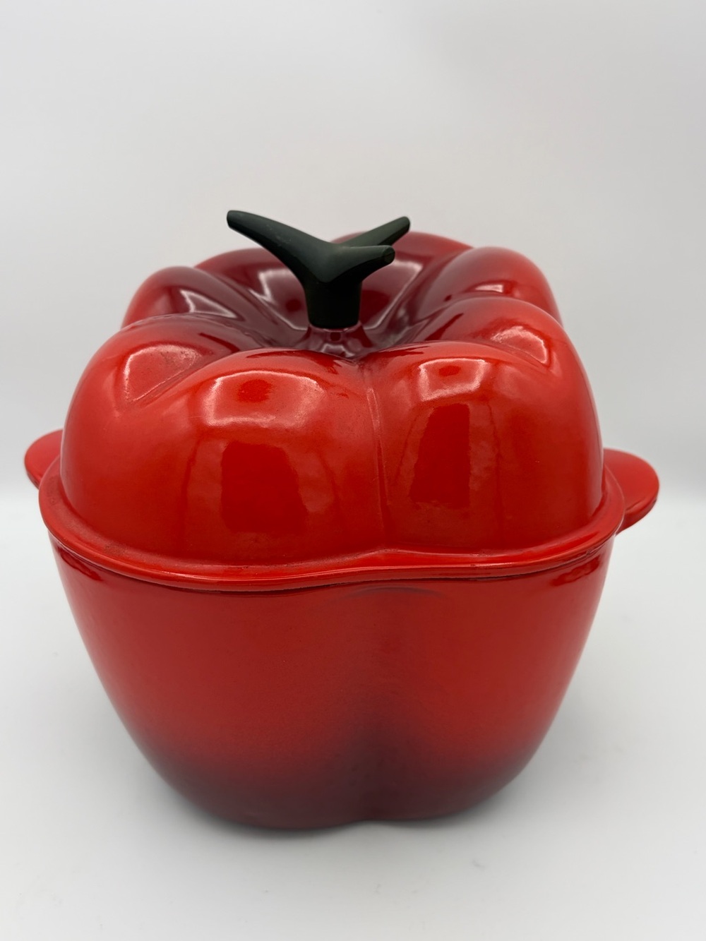 Le Creuset enameled cast iron Bell Pepper Cocotte  color Cherry Red